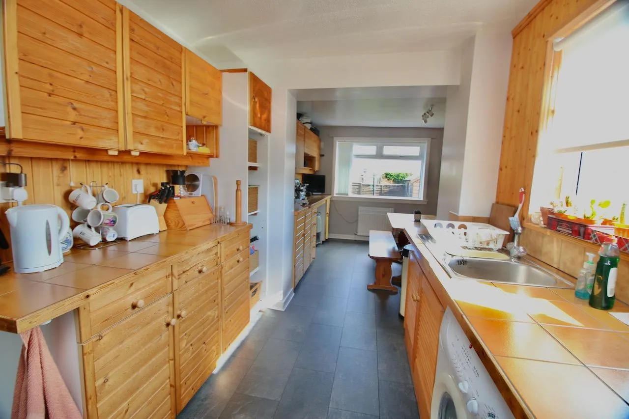 Abbotsford Crescent, Strathaven, ML10 6EQ, photo 6