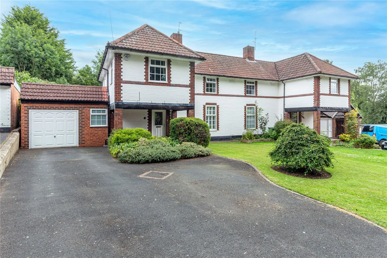 3 bed house for sale — Southmead Crescent, Redditch, Worcestershire, B98 7BX