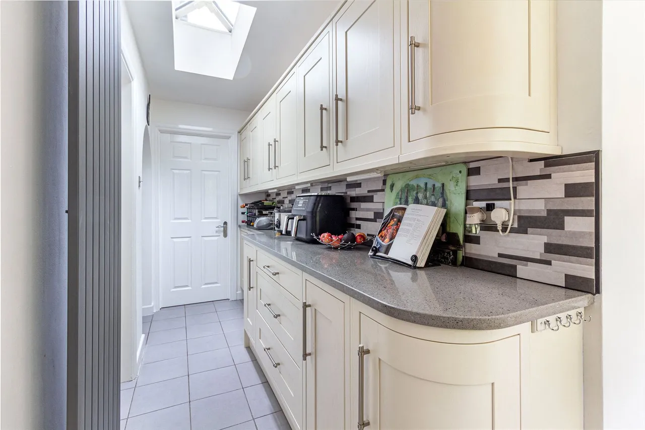Southmead Crescent, Redditch, Worcestershire, B98 7BX, photo 10