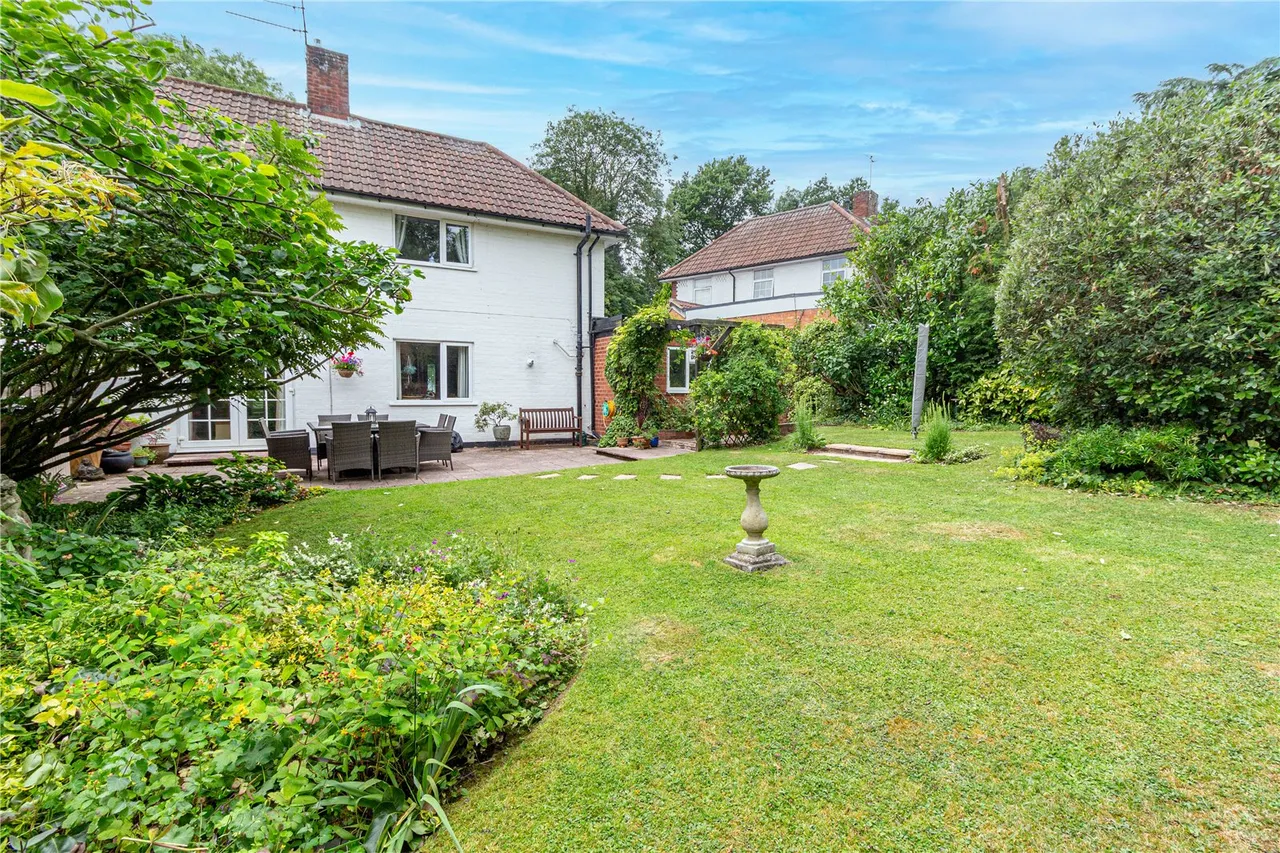 Southmead Crescent, Redditch, Worcestershire, B98 7BX, photo 28