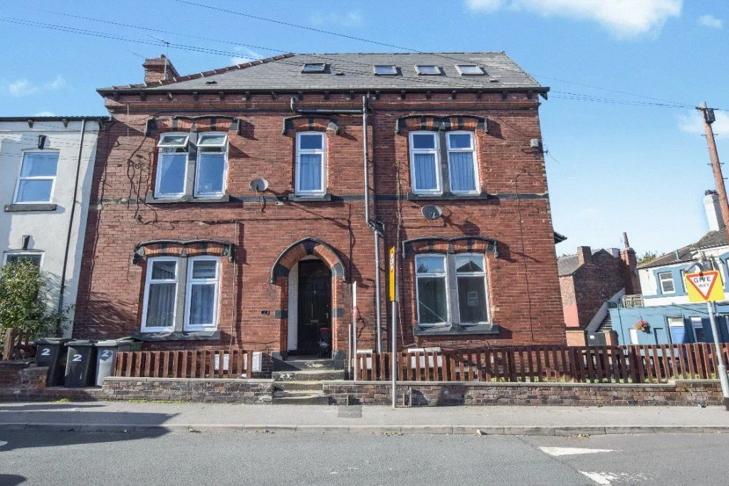 Whingate Road, Leeds, LS12, photo 10