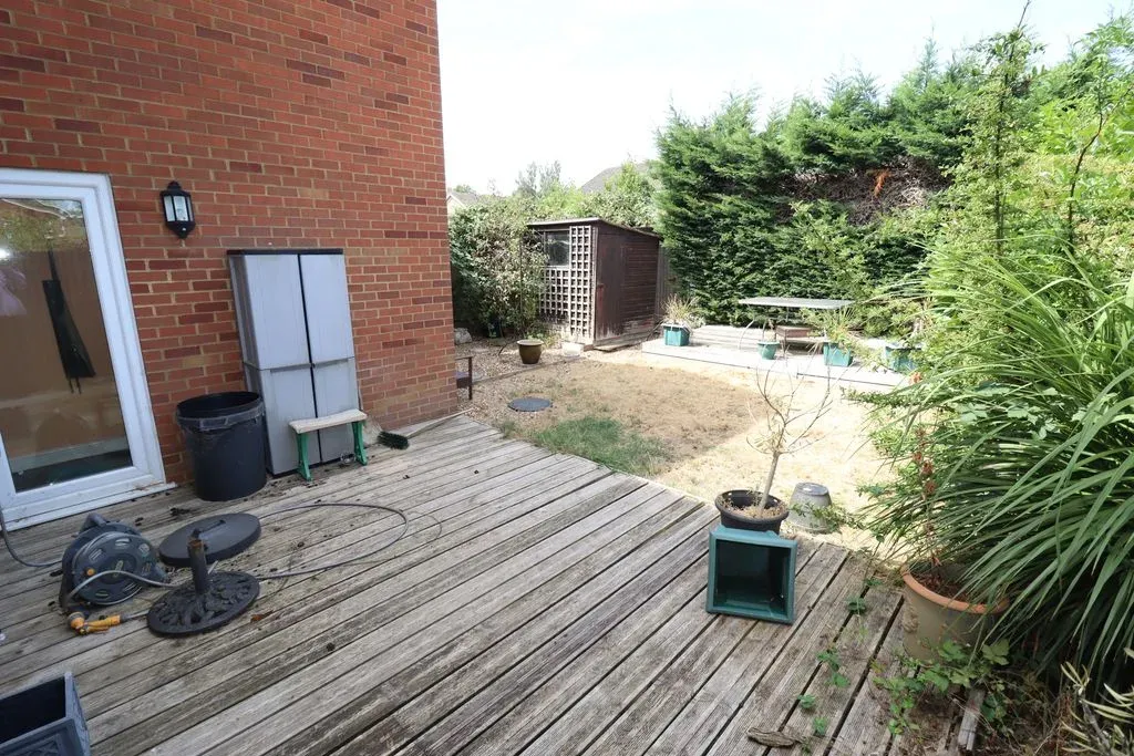Birkdale Close, Bletchley, Milton Keynes, Buckinghamshire, MK3 7RF, photo 7