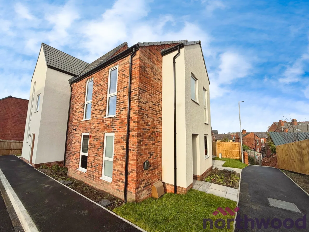 2 bed house to rent, Frank Cliffe Way, Middlewich, CW10
