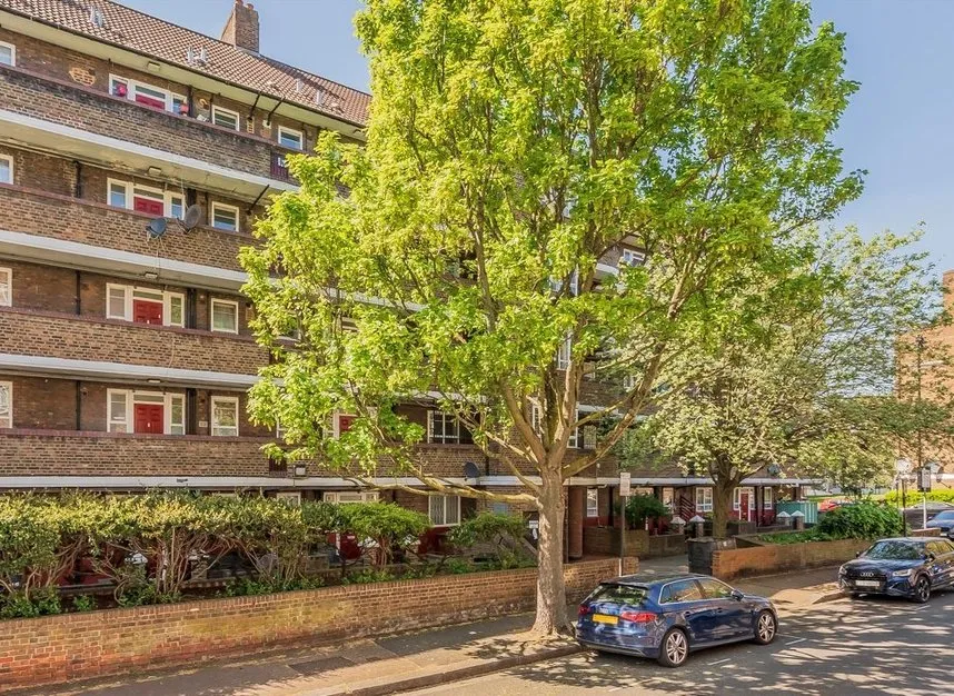 White City Estate, Shepherds Bush, W12, photo 7