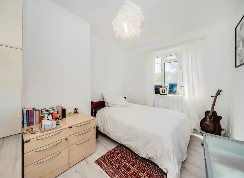 White City Estate, Shepherds Bush, W12, photo 5