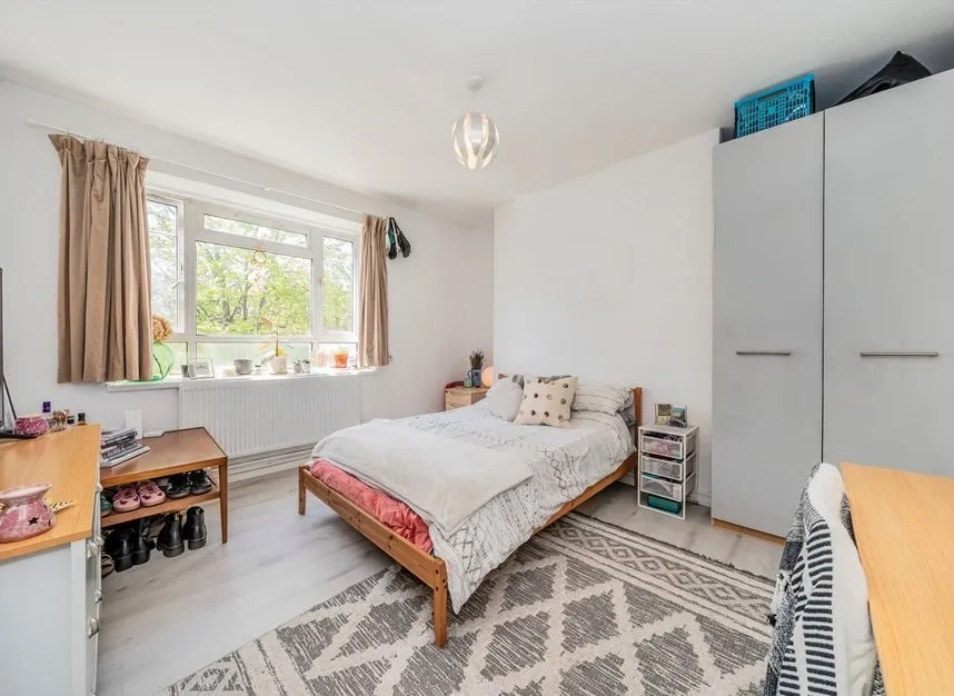 White City Estate, Shepherds Bush, W12, photo 4