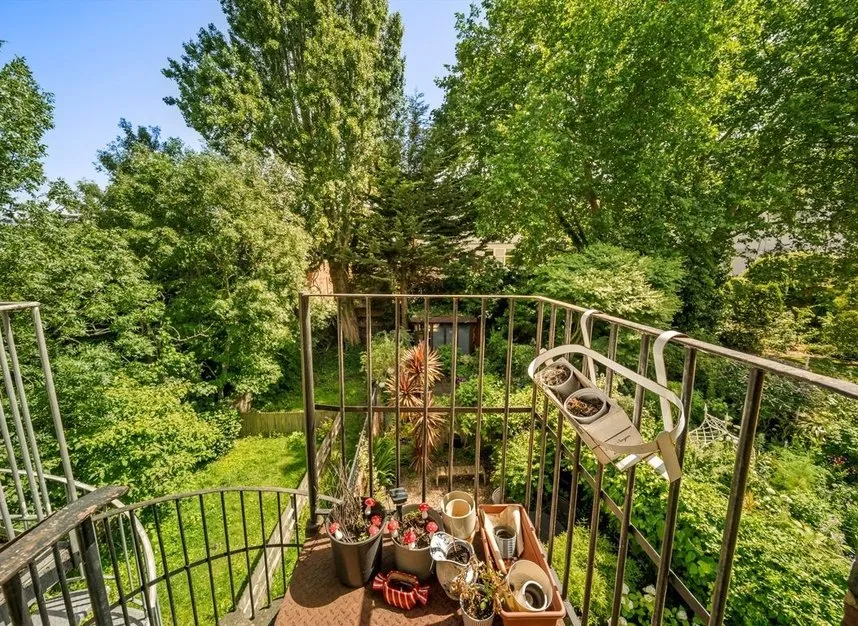 Hartham Road, Hillmarton Conservation Area, N7, photo 9