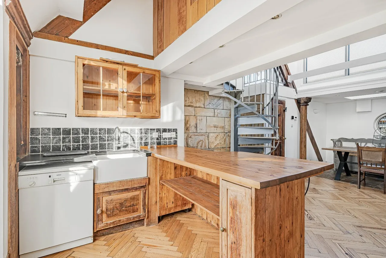 Amies Street, London, SW11, photo 11