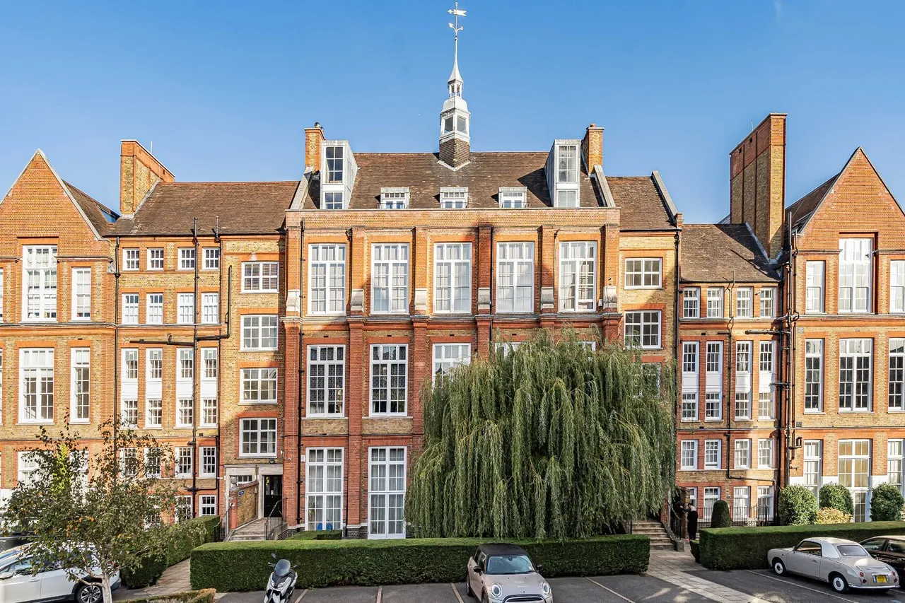 Amies Street, London, SW11, photo 18