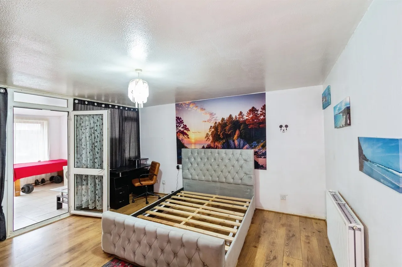 Nevis Grove, Bletchley, Milton Keynes, photo 8