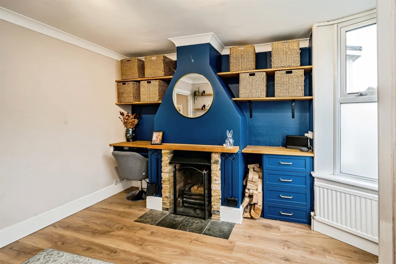 Bellingdon Road, Chesham, photo 6