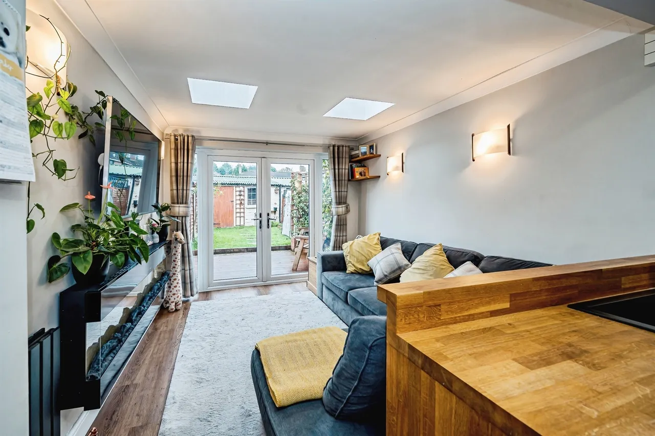 Bellingdon Road, Chesham, photo 9