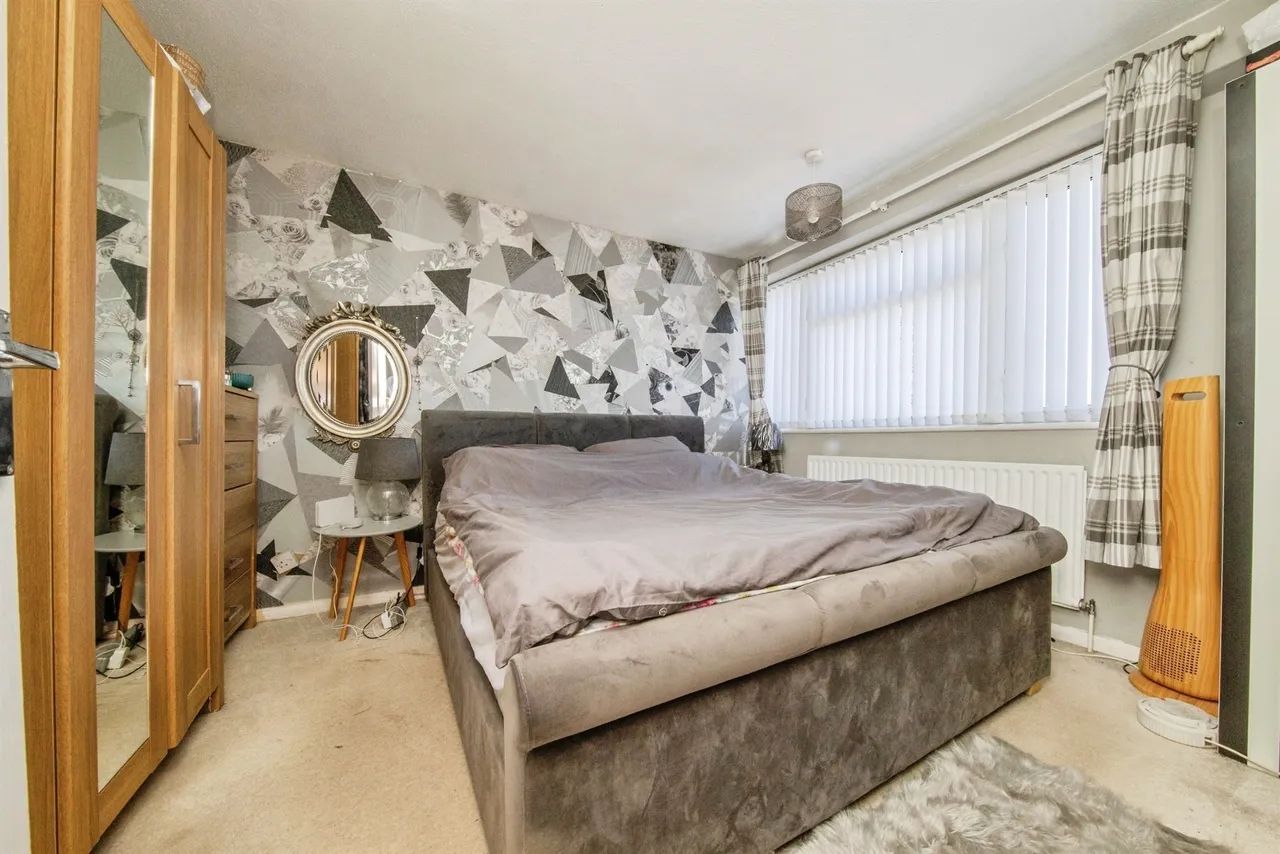 Ravensdale, CLACTON-ON-SEA, photo 8