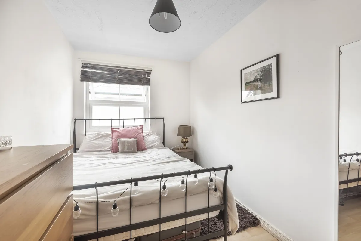 Ravensbury Road, Earlsfield, SW18, photo 4