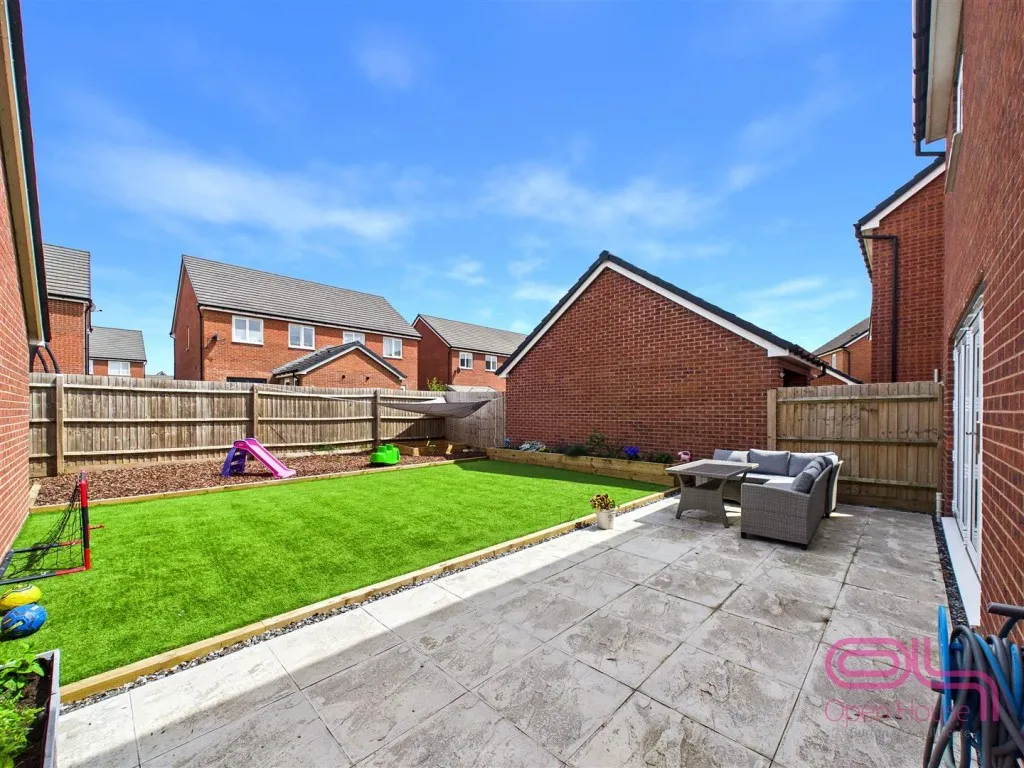 Rowan Drive, Branston, DE14, photo 34