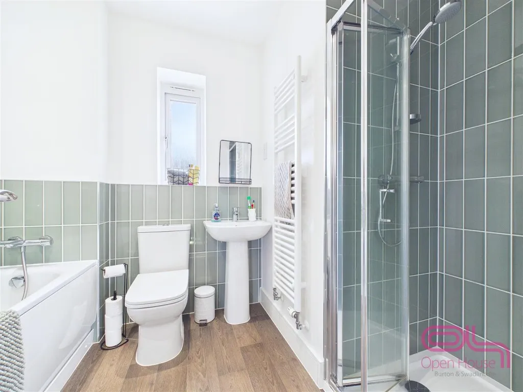 Rowan Drive, Branston, DE14, photo 29