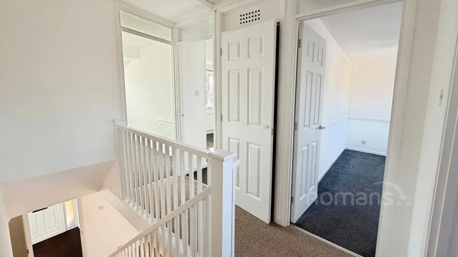 Old Brickfield Road, Aldershot, GU11, photo 23