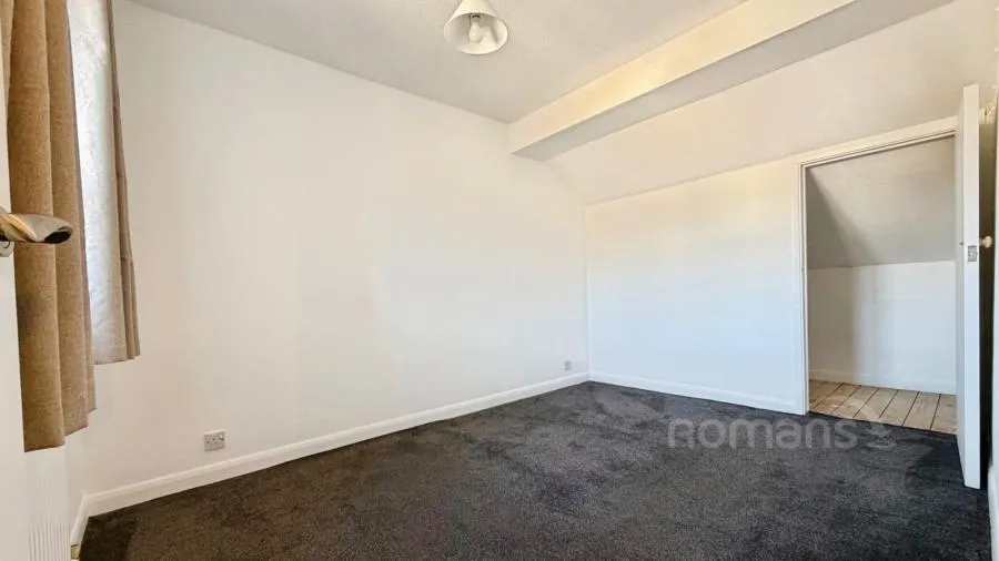 Old Brickfield Road, Aldershot, GU11, photo 18
