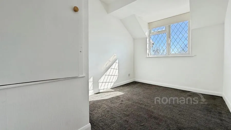 Old Brickfield Road, Aldershot, GU11, photo 16