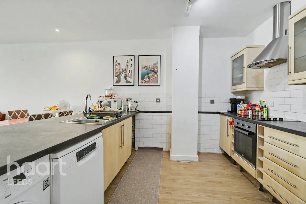 Leeds, LS1, photo 6