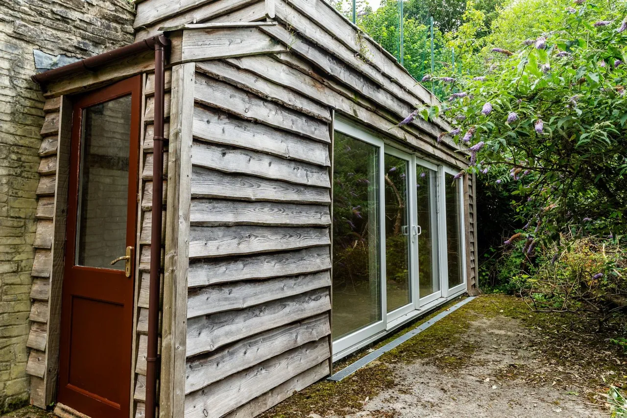 Hill House, Llansteffan, SA33, photo 36