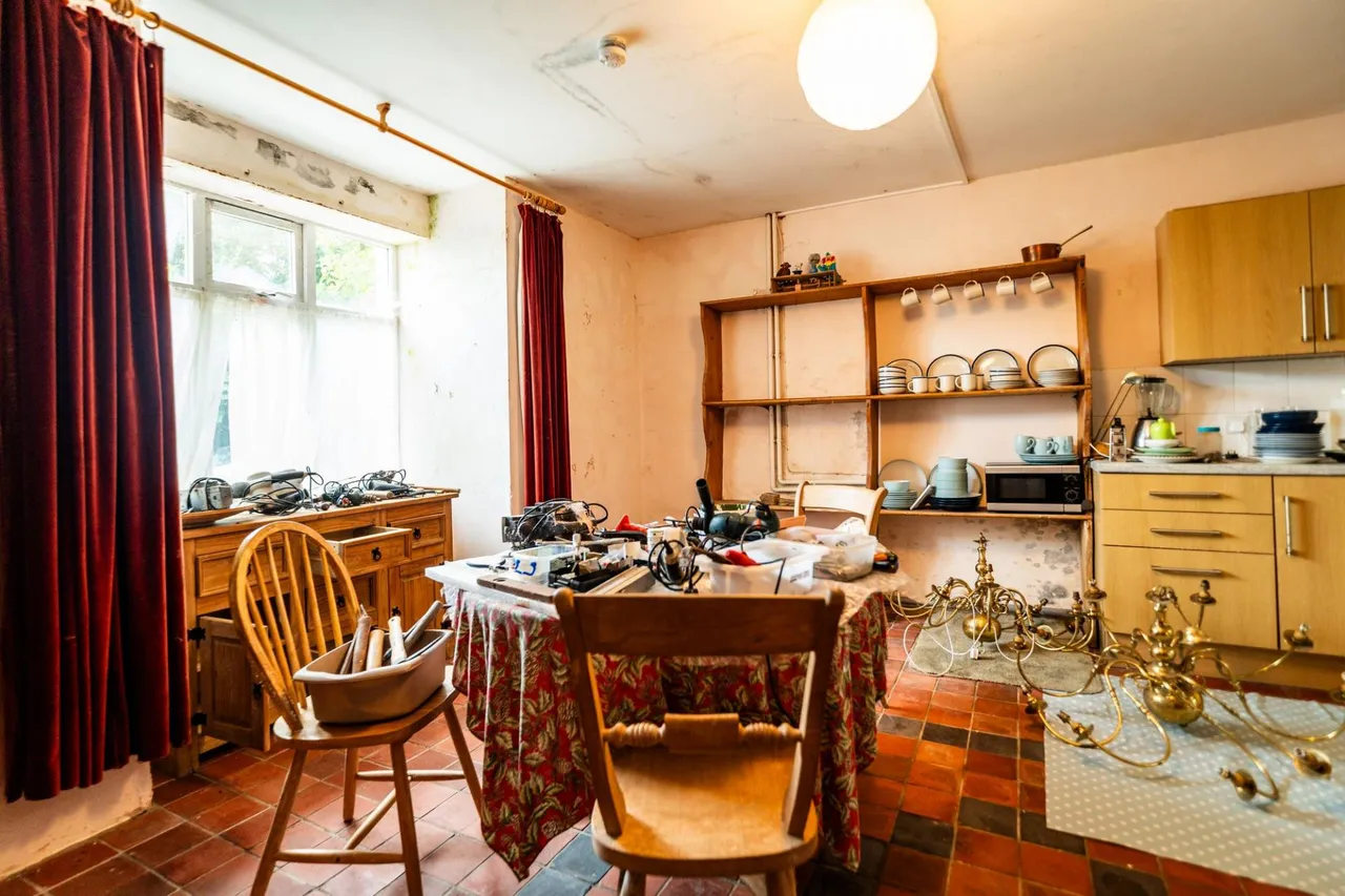Hill House, Llansteffan, SA33, photo 35