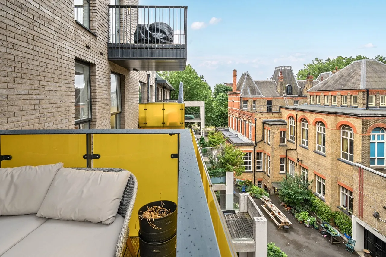 Arts Lane, SE16, photo 15
