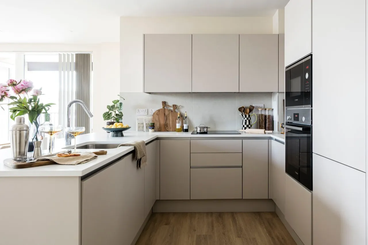 Masonry Place, Hayes, UB3, photo 2
