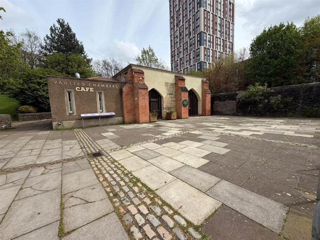 Castle Park, Bristol, BS2 0HQ, photo 14