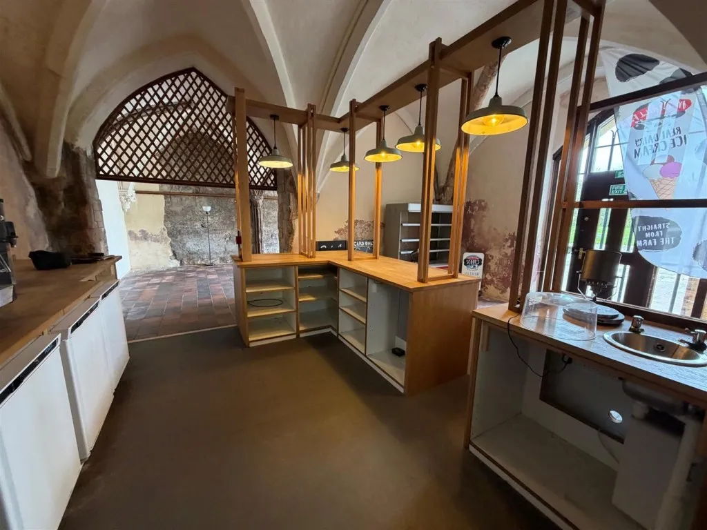 Castle Park, Bristol, BS2 0HQ, photo 6