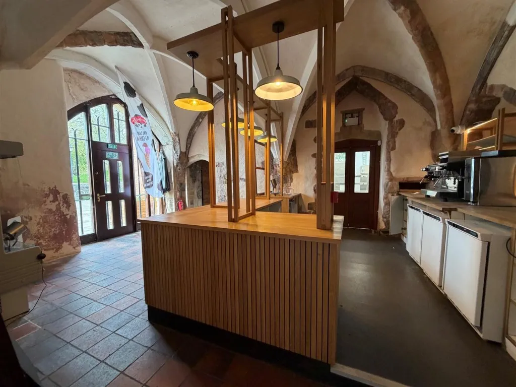 Castle Park, Bristol, BS2 0HQ, photo 13