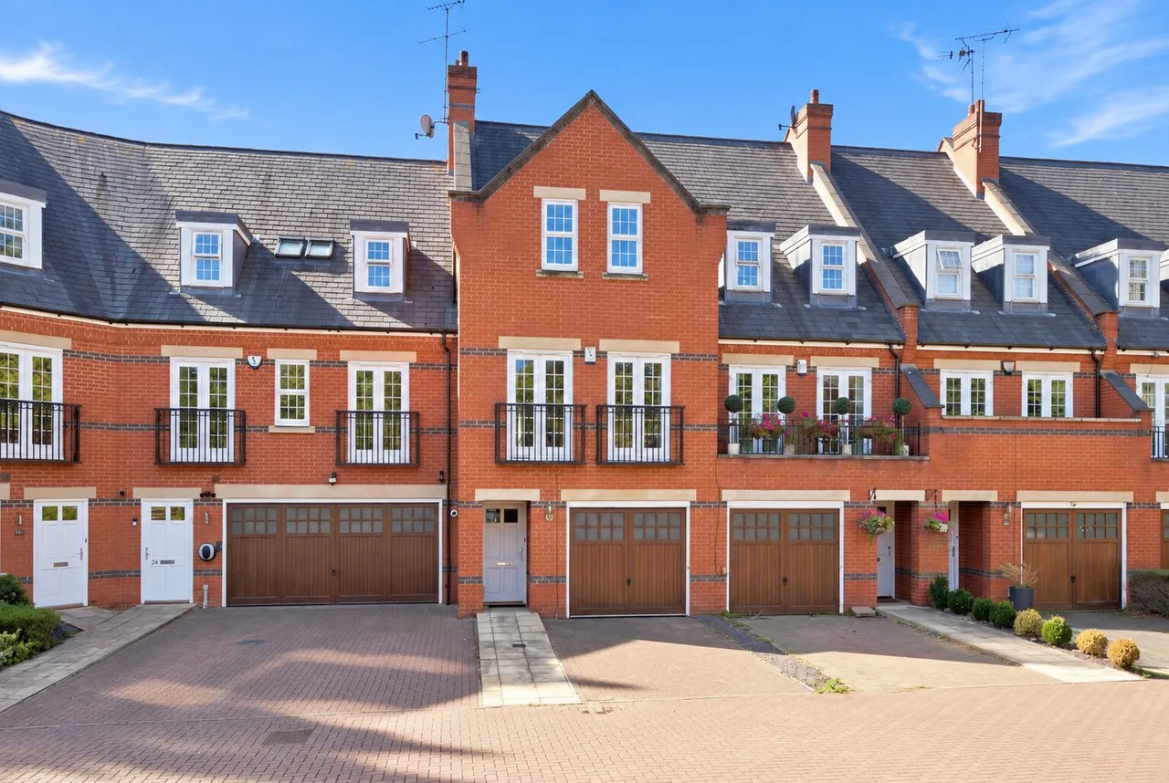 3 bed house for sale, Boyes Crescent, Napsbury Park, AL2