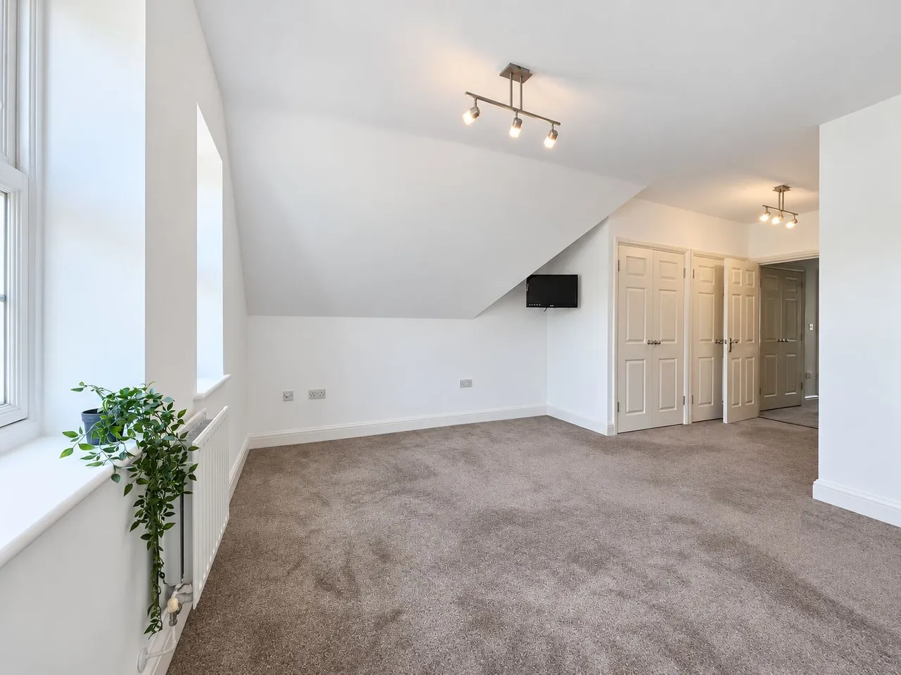 Boyes Crescent, Napsbury Park, AL2, photo 19