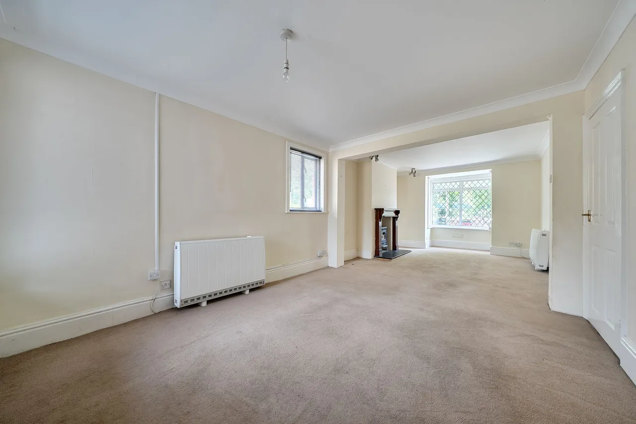 London Road, Pulborough, RH20, photo 7