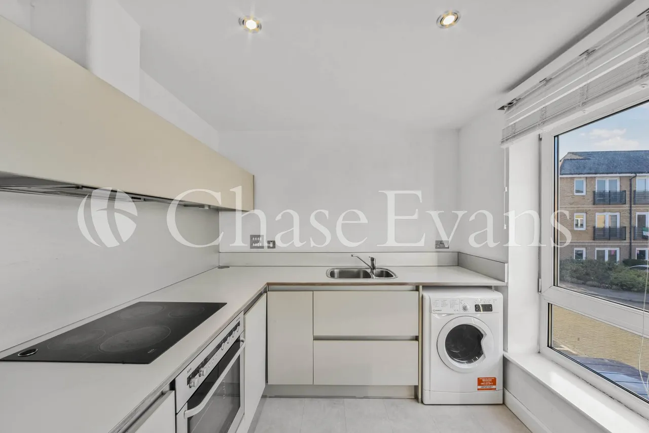 Hereford Road, Bow, E3, photo 4