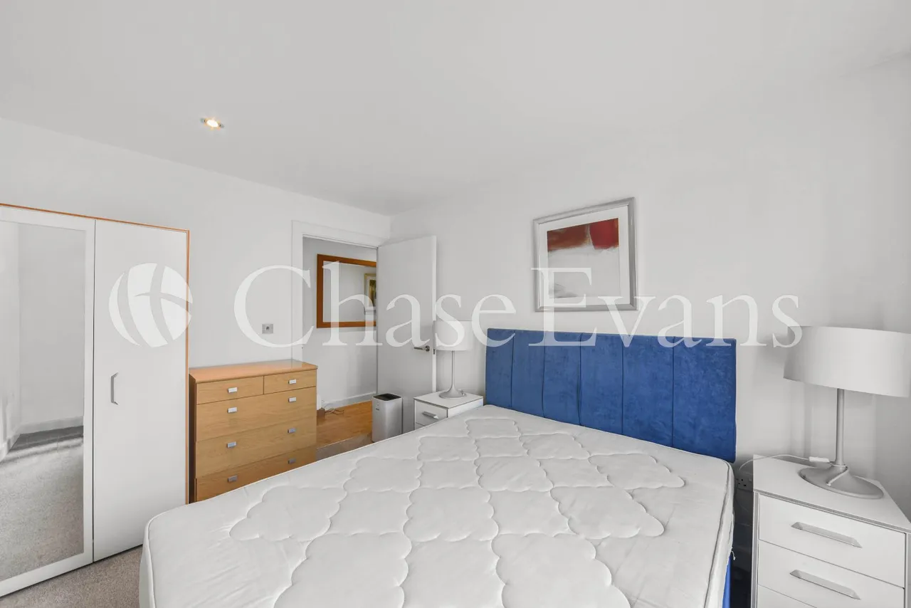 Hereford Road, Bow, E3, photo 6
