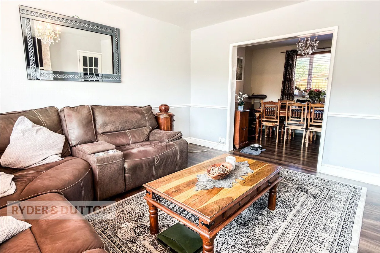 Leyburn Road, Moston, M40, photo 3
