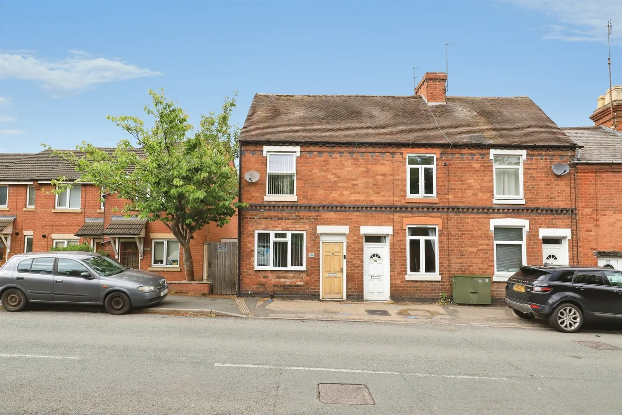 2 bed house for sale — Stourbridge Road, Kidderminster