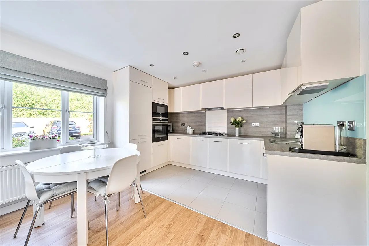 Mere Road, Dunton Green, Sevenoaks, Kent, TN14 5FX, photo 13