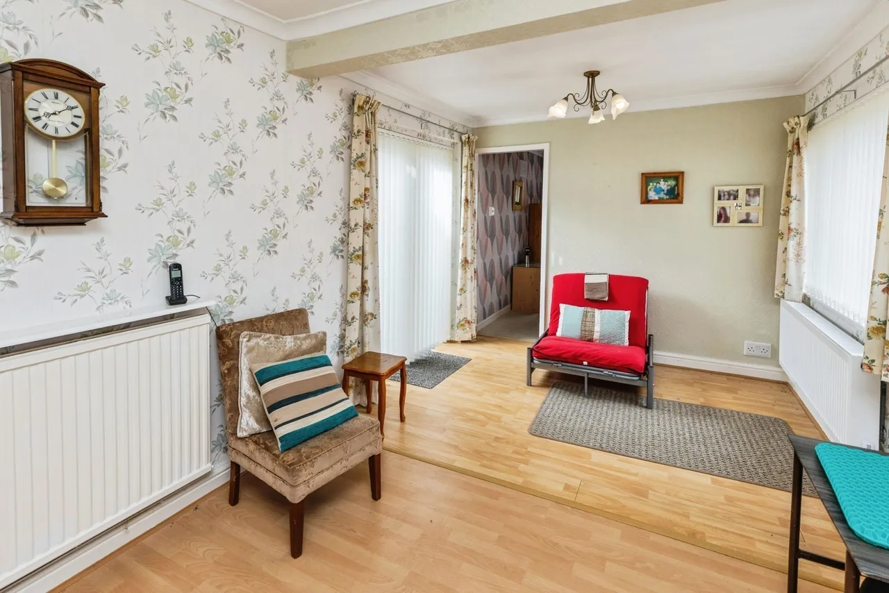 Borras Road, Wrexham, LL12, photo 10