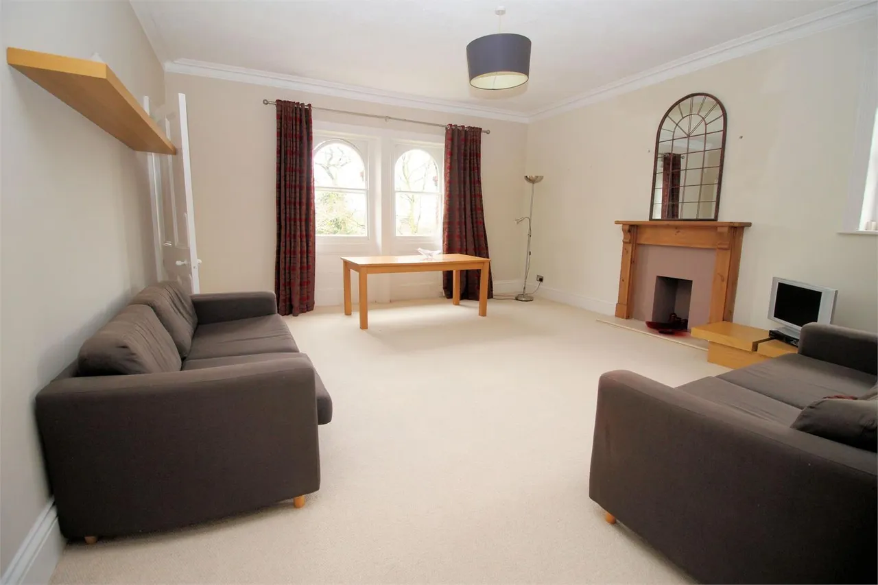 The Ridge, Woking, GU22, photo 2