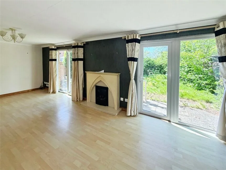 3 bed house for sale — Pasture Close, Armthorpe, South Yorkshire, DN3