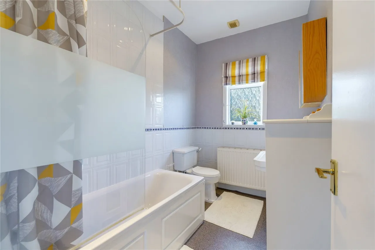 Brierley Road, London, SW12, photo 10