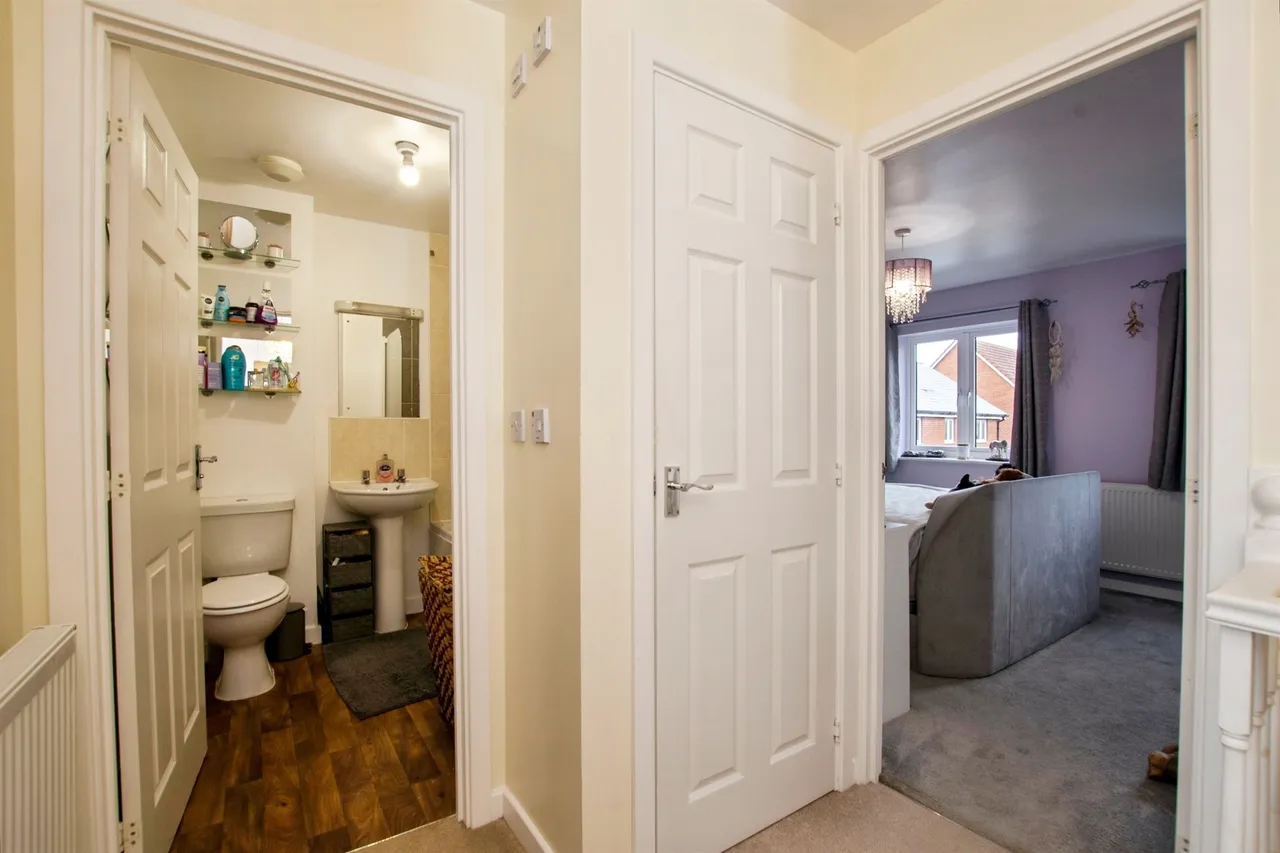 Lark Lane, Old Sarum, SP4, photo 9