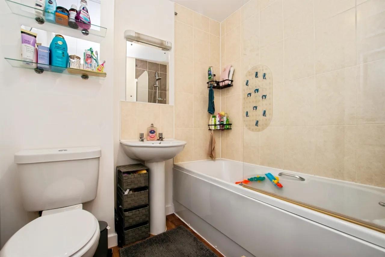 Lark Lane, Old Sarum, SP4, photo 12