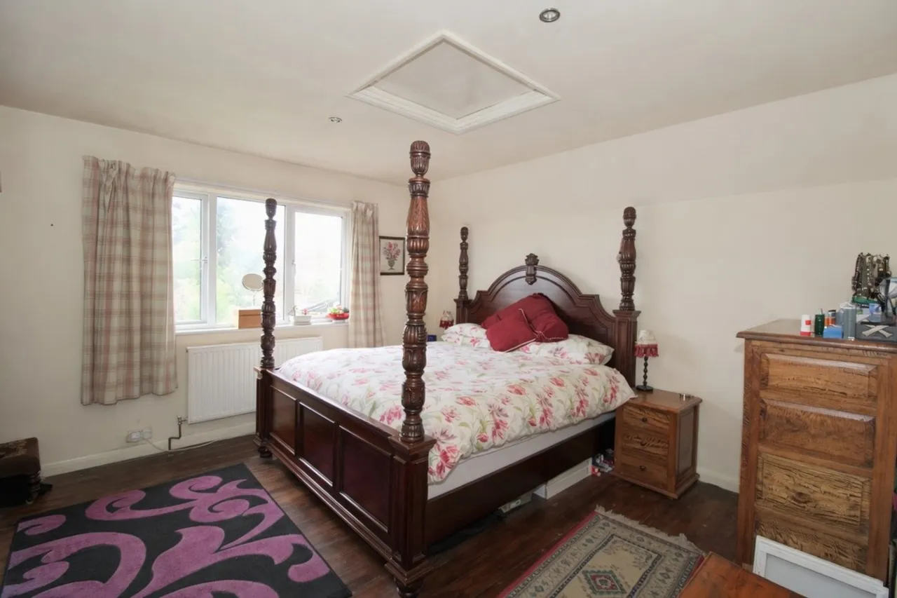 Clarendon Road, Ashford, photo 11