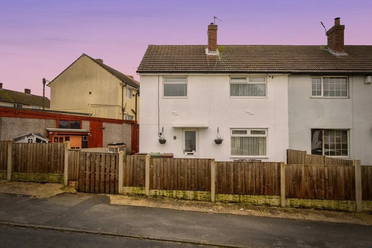 Regina Crescent, Havercroft, Wakefield, West Yorkshire, WF4, photo 19