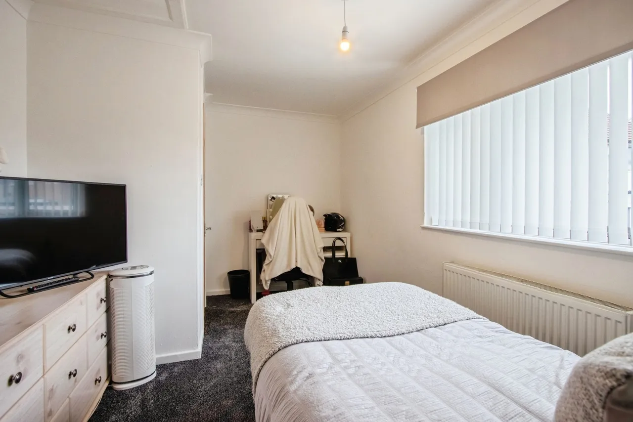 Regina Crescent, Havercroft, Wakefield, West Yorkshire, WF4, photo 11