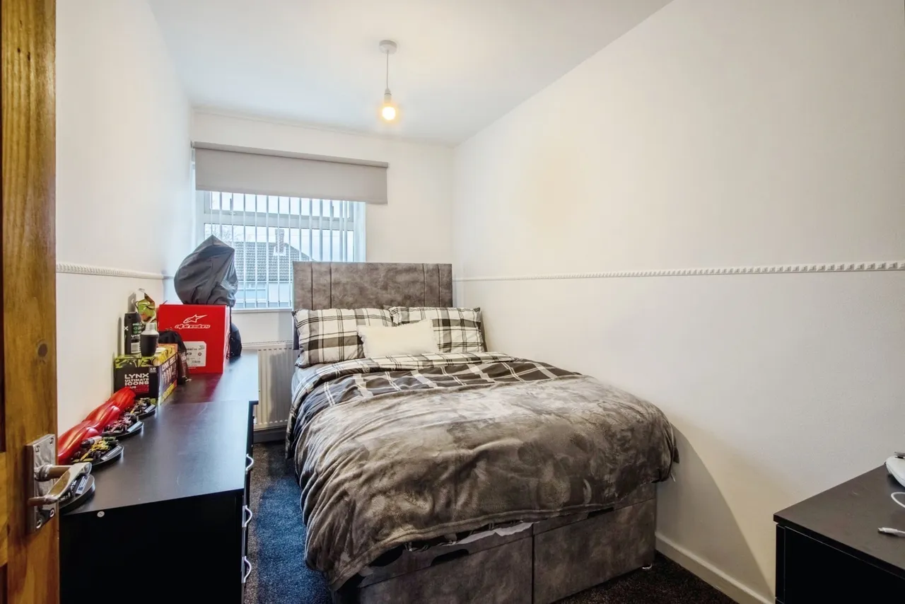 Regina Crescent, Havercroft, Wakefield, West Yorkshire, WF4, photo 12