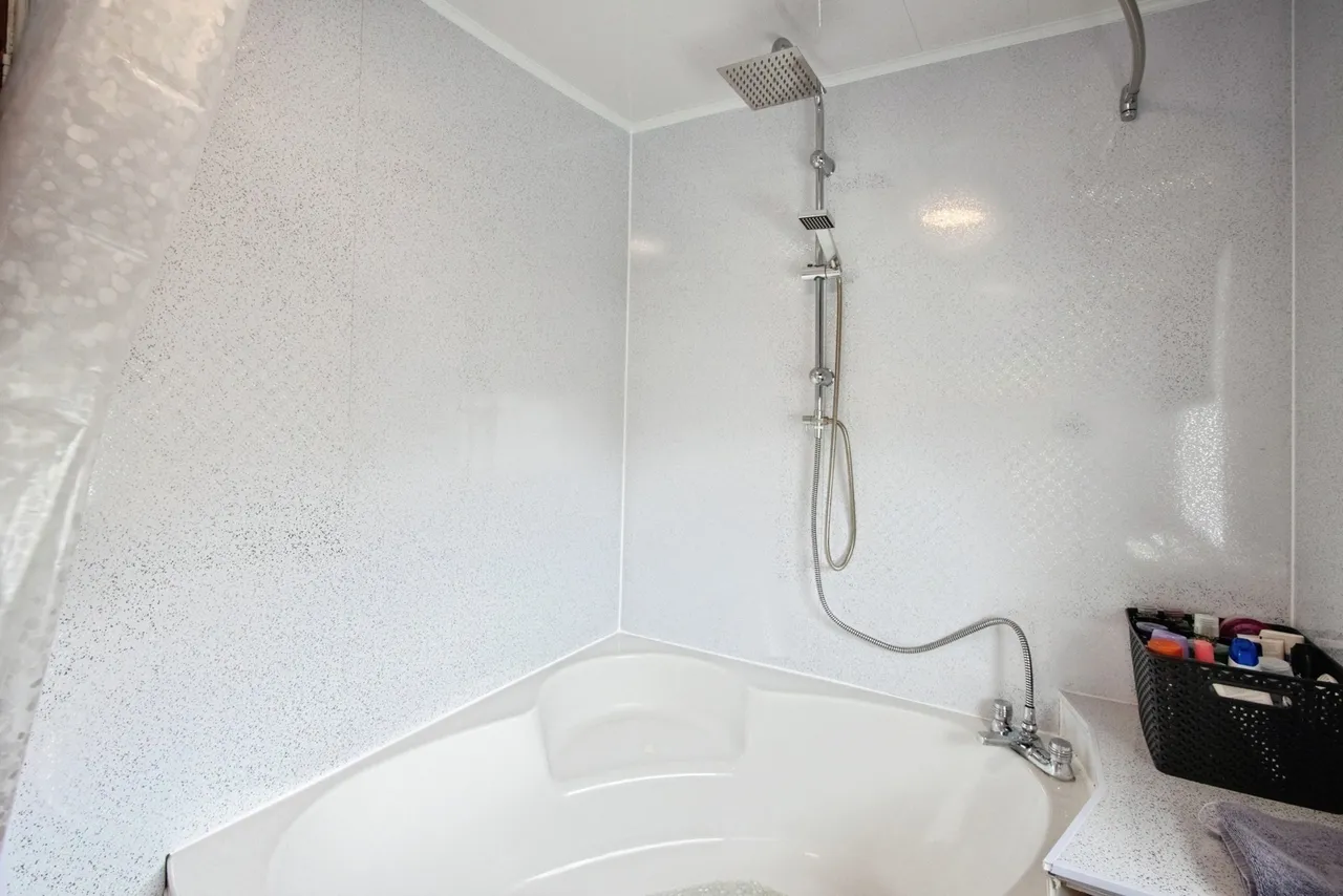 Regina Crescent, Havercroft, Wakefield, West Yorkshire, WF4, photo 13